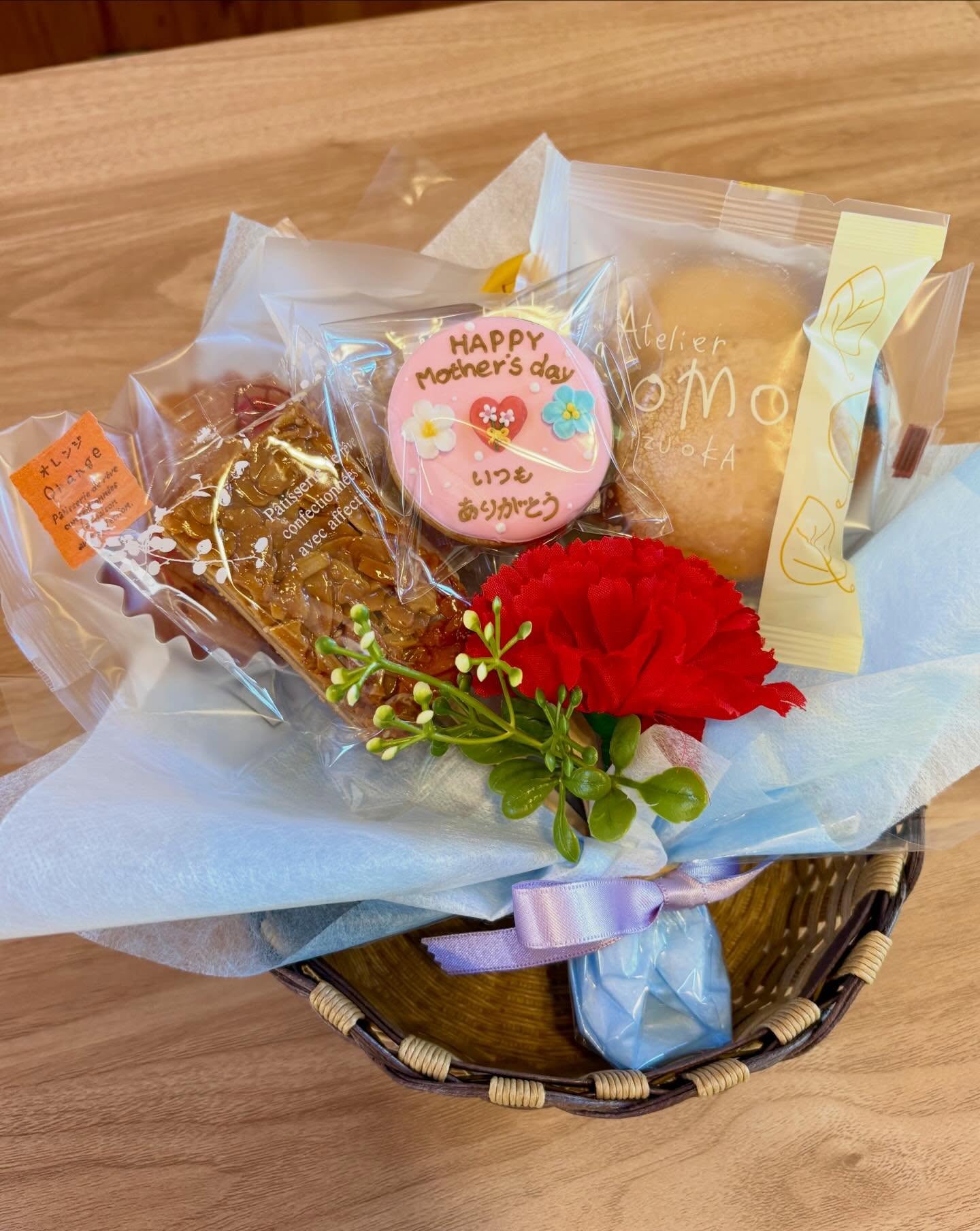 母の日ブーケが登場しました💐